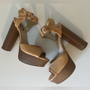 Circus by Sam Edelman Cosmo Natural Platform Heels.